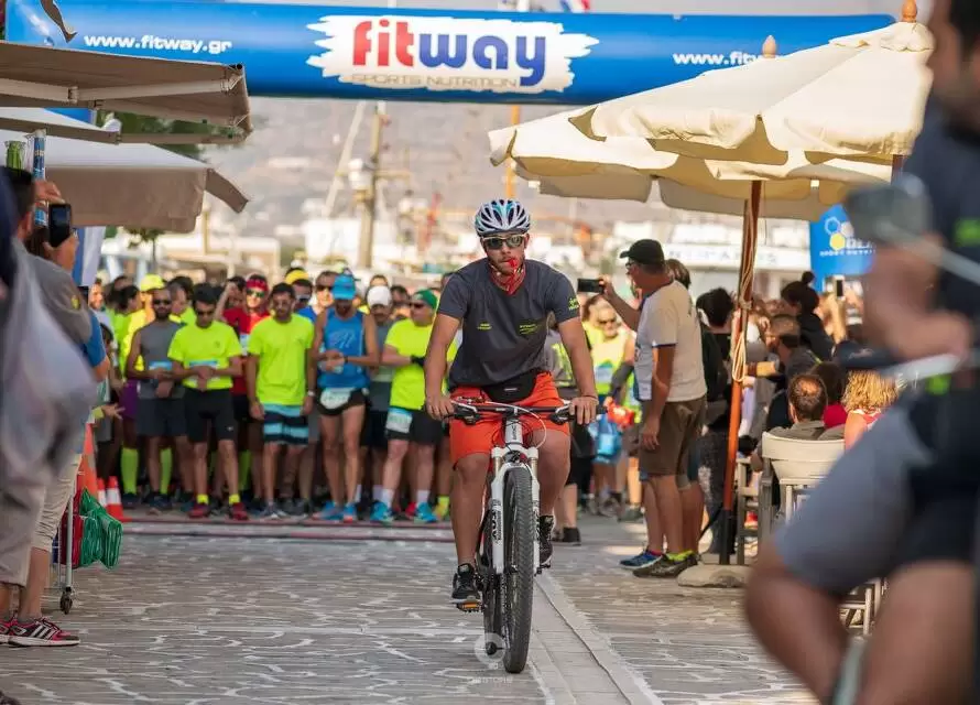 αγώνας υγείας Aντιπάρου videos